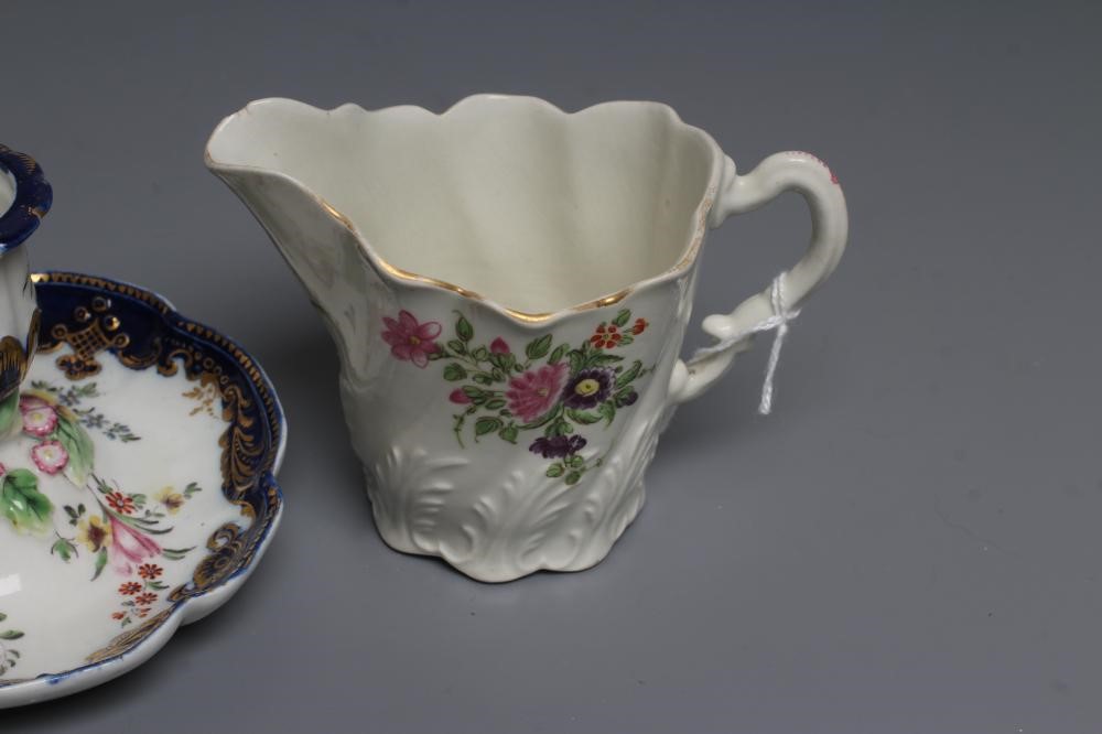 A CHELSEA PORCELAIN CHAMBERSTICK Image