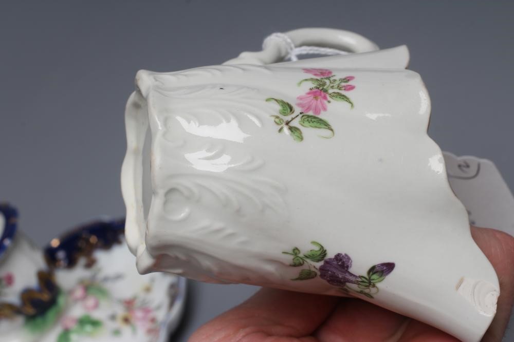 A CHELSEA PORCELAIN CHAMBERSTICK Image