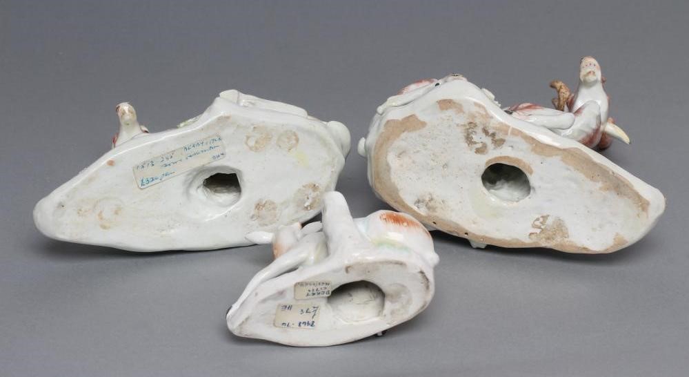 A DERBY PORCELAIN STAG AND HIND Image