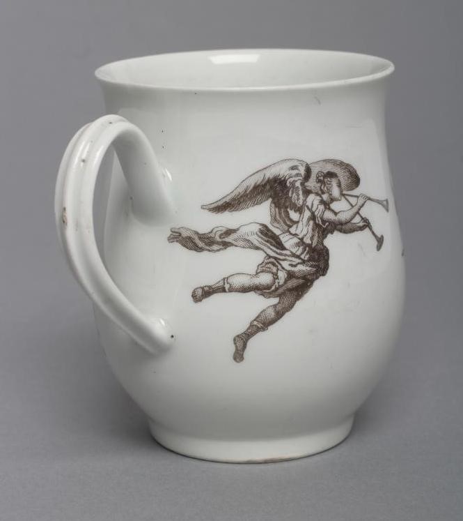 A FIRST PERIOD WORCESTER PORCELAIN BELL SHAPED MUG Image