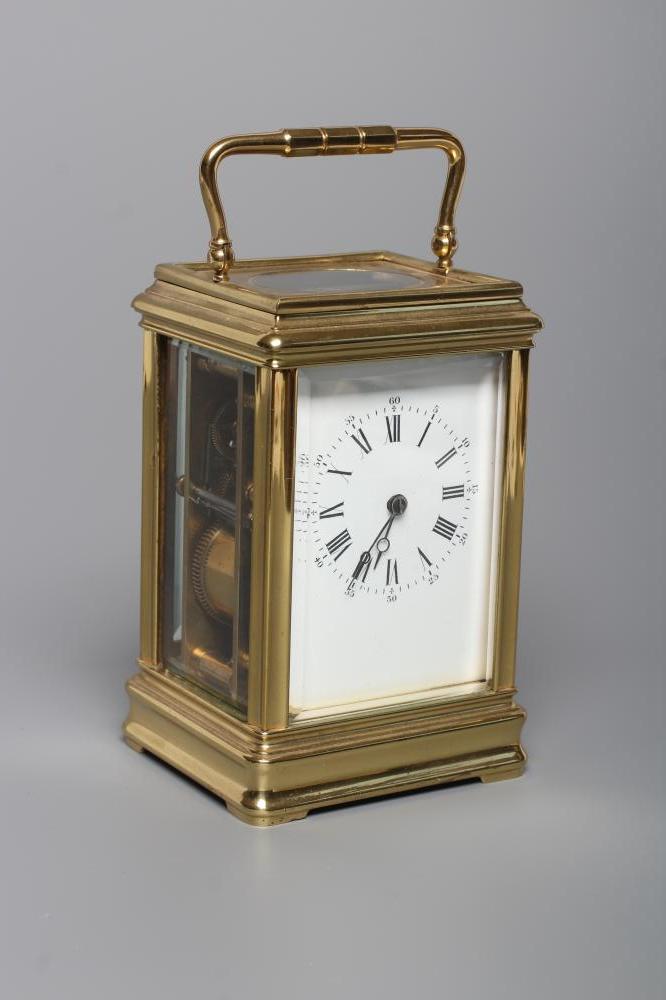 A BRASS CASED CARRIAGE CLOCK Image