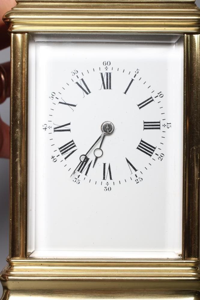 A BRASS CASED CARRIAGE CLOCK Image