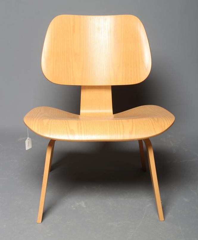 A CHARLES & RAY EAMES DESIGN VITRA PLYWOOD LCW CHAIR, the moulded plywood with ash veneers, Vitra Image
