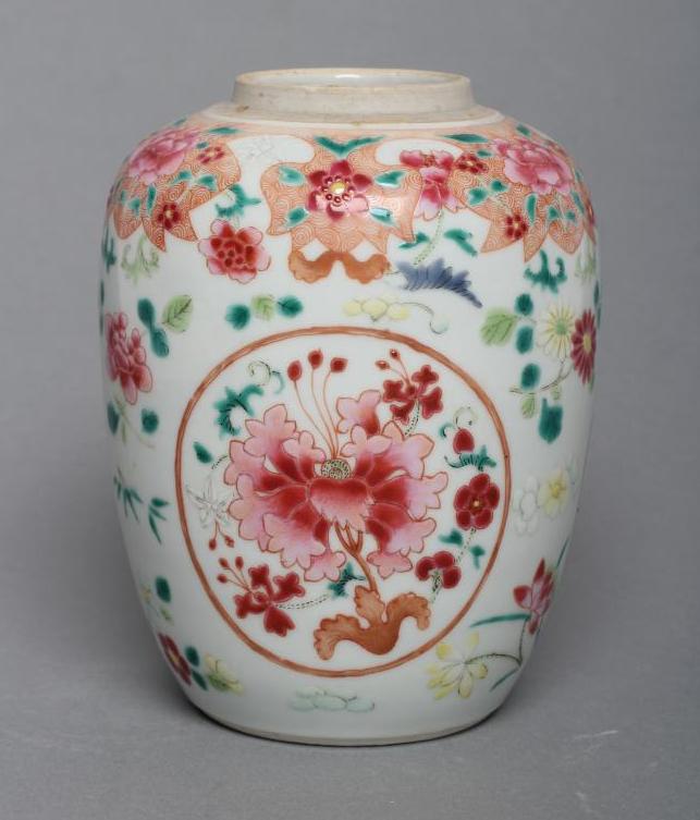 A CHINESE PORCELAIN FAMILLE ROSE JAR of ovoid form painted with roundels of peonies on a scattered Image
