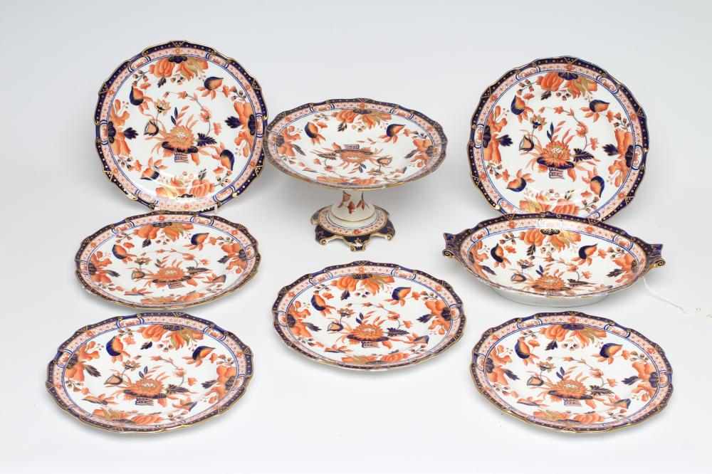 A ROYAL CROWN DERBY CHINA PART DESSERT SERVICE Image
