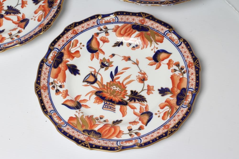 A ROYAL CROWN DERBY CHINA PART DESSERT SERVICE Image