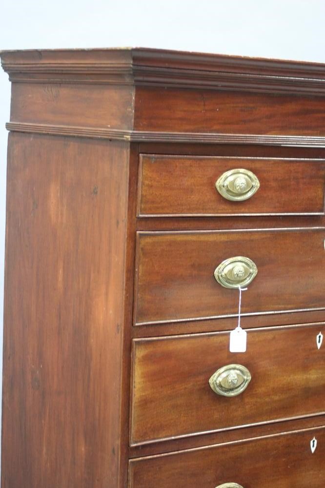 A GEORGIAN MAHOGANY CHEST ON CHEST Image