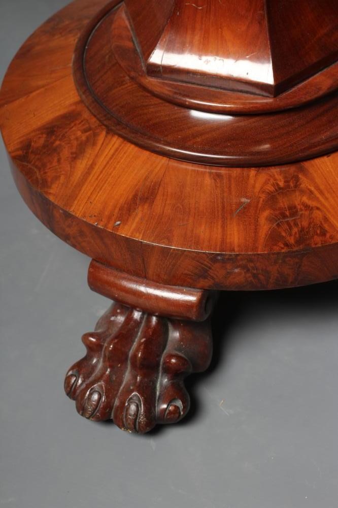 A VICTORIAN MAHOGANY FOLDING TEA TABLE Image