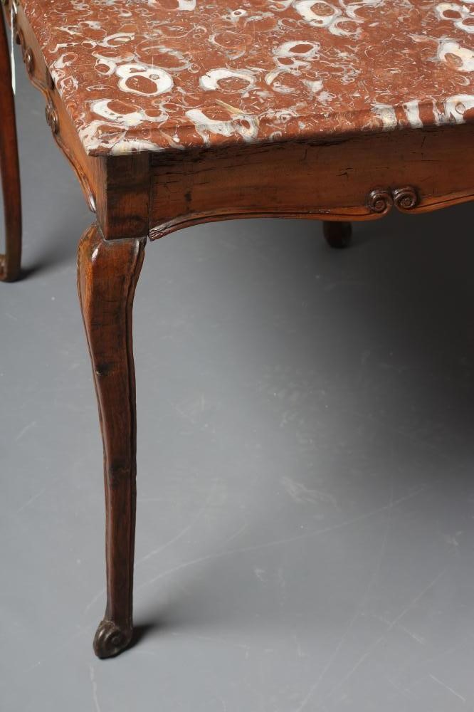 A FRENCH PROVINCIAL WALNUT CENTRE TABLE Image
