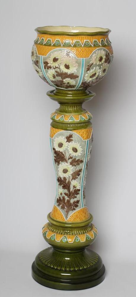 A BURMANTOFTS FAIENCE JARDINIERE AND STAND Image