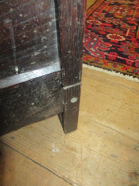 AN OAK CLOTHES PRESS Image