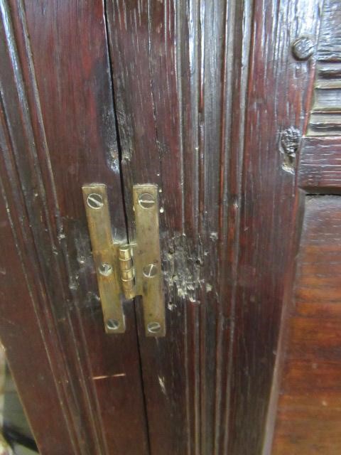 AN OAK CLOTHES PRESS Image