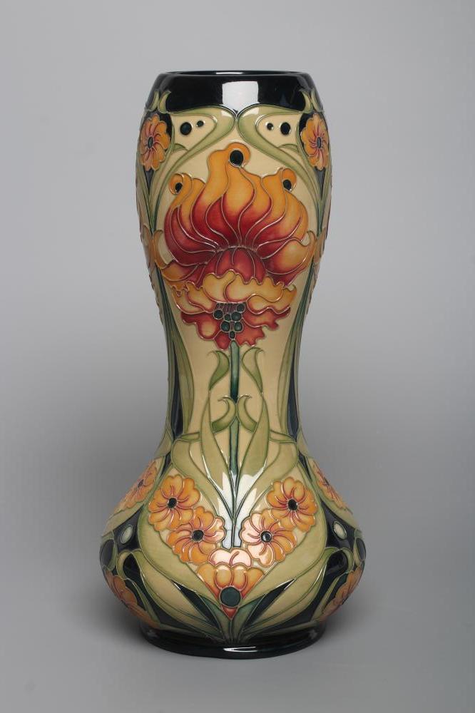 A MOORCROFT POTTERY VASE Image