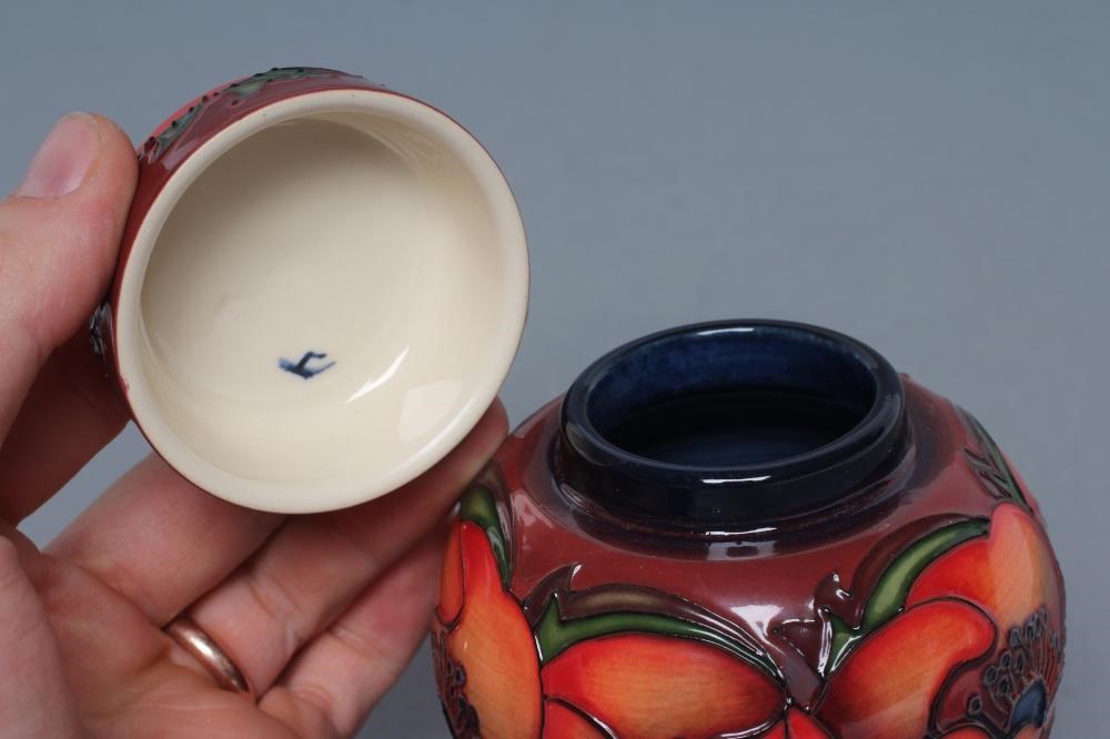 A MOORCROFT POTTERY SMALL JAR AND COVER Image