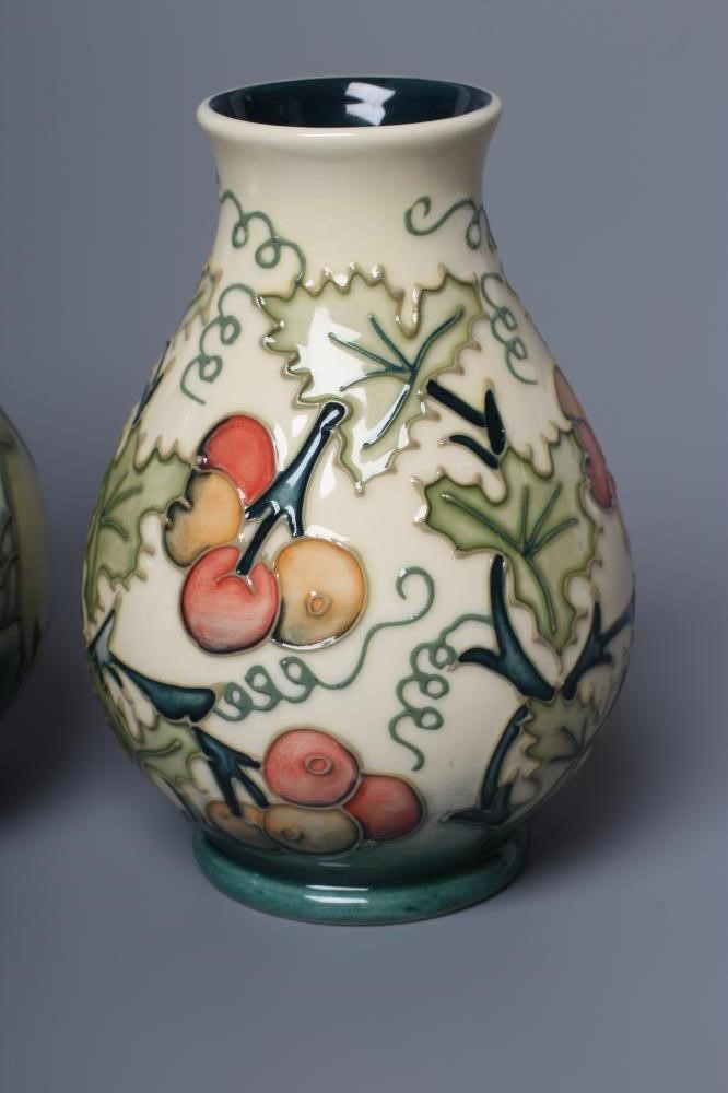 A MOORCROFT POTTERY VASE Image