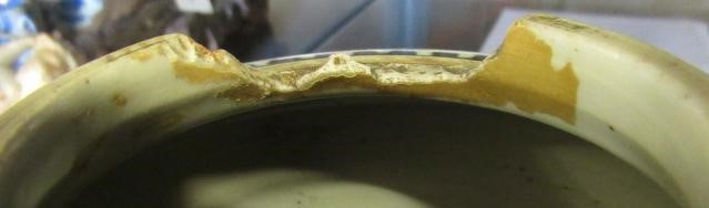 A CHINESE PORCELAIN JAR of rounded cylindrical form Image