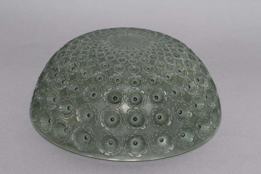 A LALIQUE GLASS NEMOURS BOWL Image