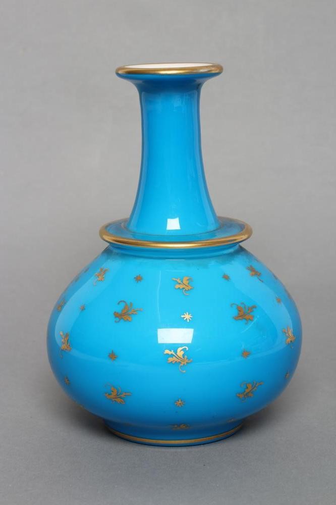 A TURQUOISE OVERLAY WHITE OPAQUE GLASS BOTTLE VASE Image
