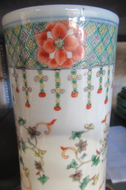 A PAIR OF CHINESE PORCELAIN VASES of baluster form Image