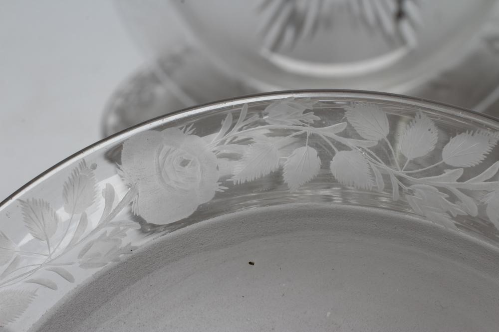 A SET OF NINE VICTORIAN CIRCULAR GLASS ICE PLATES Image