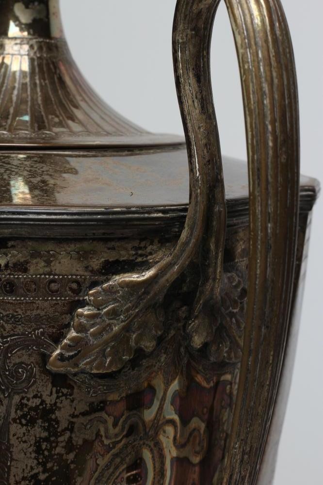 A REGENCY PLATED ON COPPER TEA URN with swept lift-off cover Image