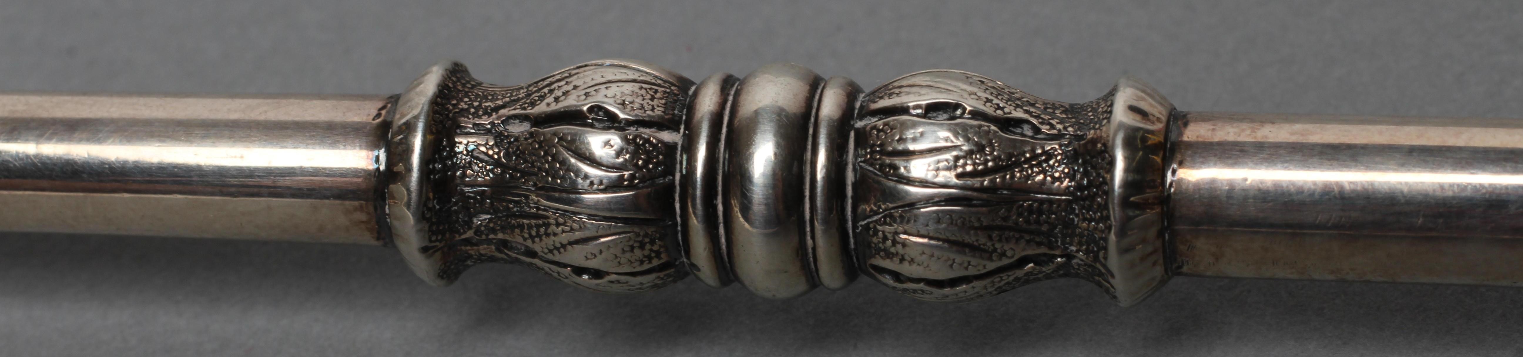 A GEORGE IV SCOTTISH SILVER PUNCH LADLE Image