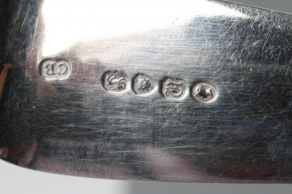 AN EARLY VICTORIAN SILVER FIDDLE PATTERN BASTING SPOON Image