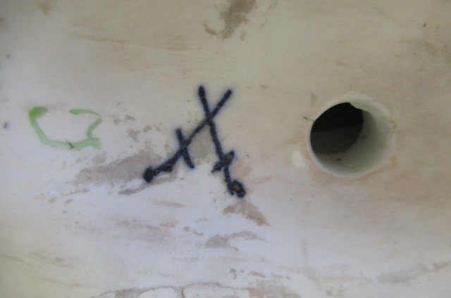 A MEISSEN PORCELAIN 'GOOD MOTHER' FIGURE GROUP Image