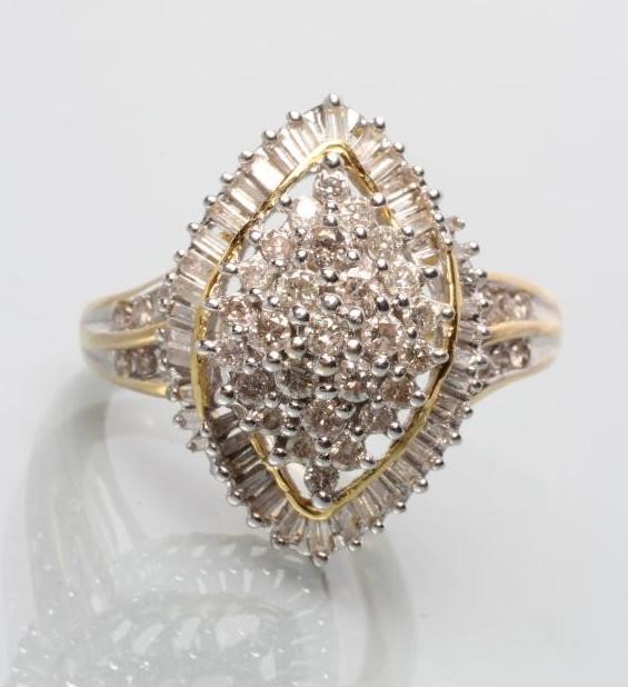 A DIAMOND DRESS RING Image