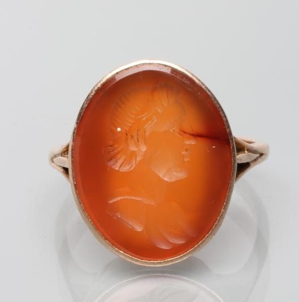A SIGNET RING Image