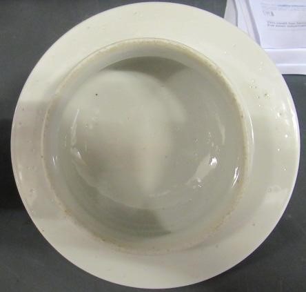 A CHINESE PORCELAIN JAR AND COVER of inverted baluster form Image