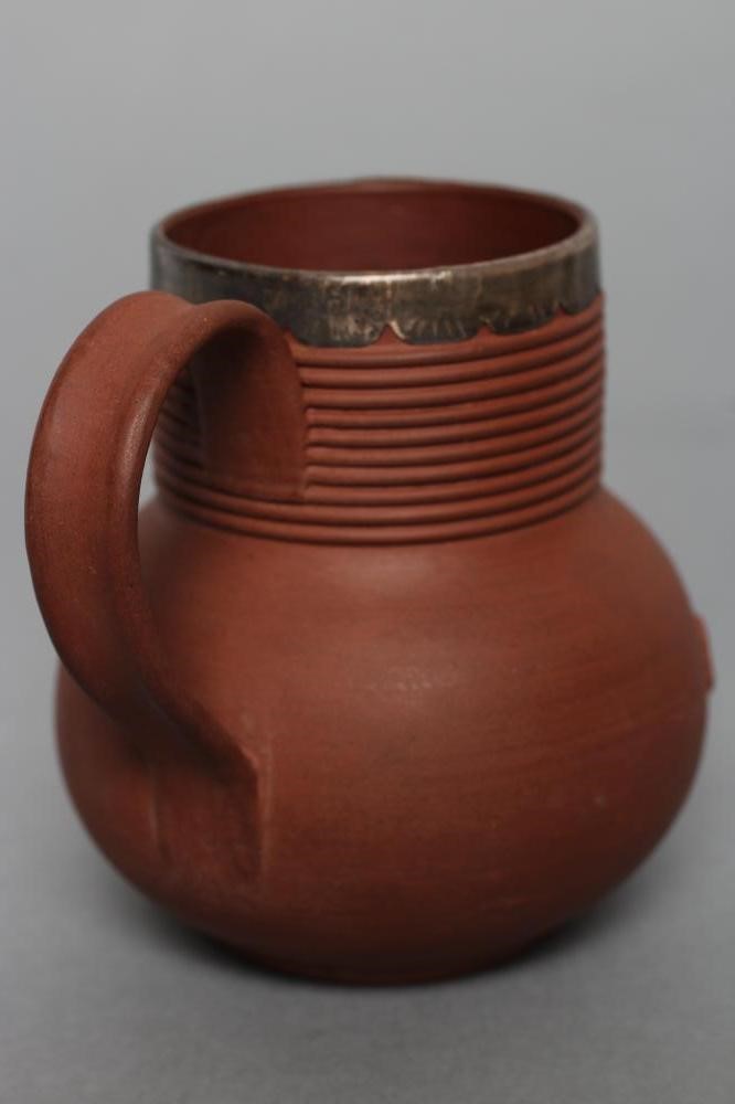 AN ELERS TYPE REDWARE MUG Image