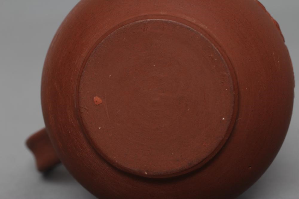 AN ELERS TYPE REDWARE MUG Image