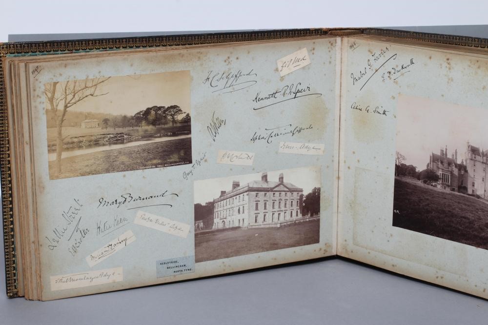 SCOTTISH COUNTRY HOUSE ALBUM Image