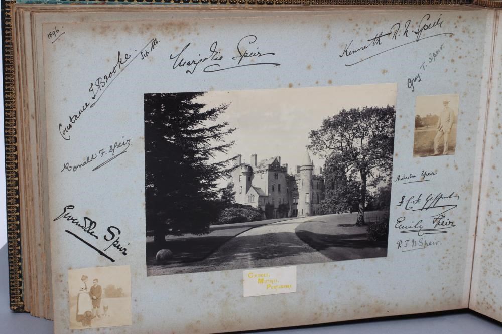 SCOTTISH COUNTRY HOUSE ALBUM Image