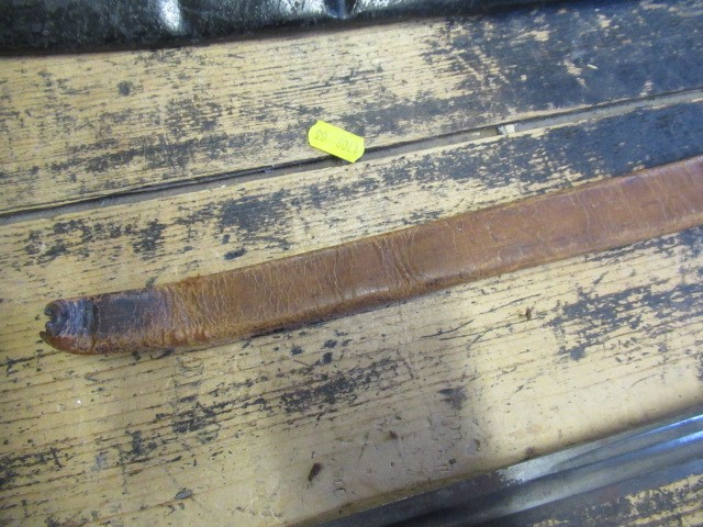 A GEORGE III OFFICER'S SWORD Image