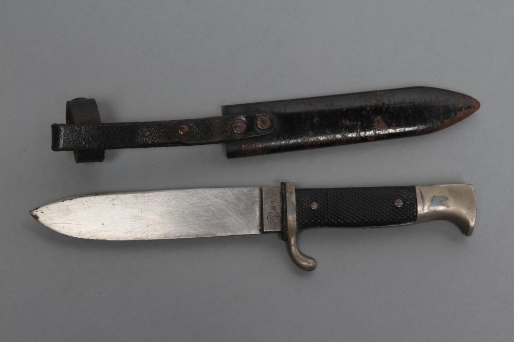 A HITLER YOUTH KNIFE Image