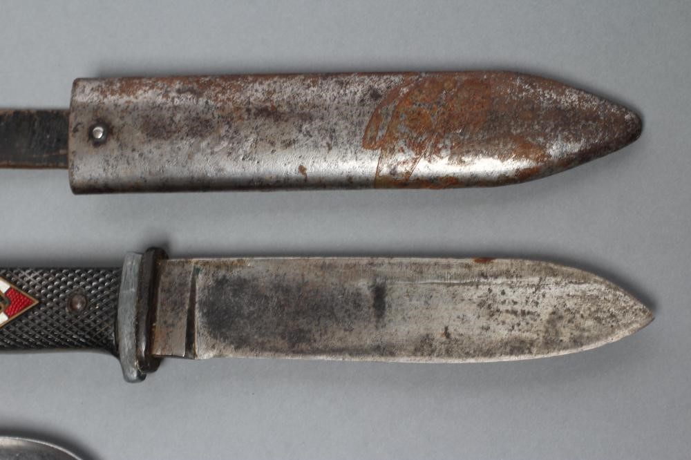 A HITLER YOUTH KNIFE Image