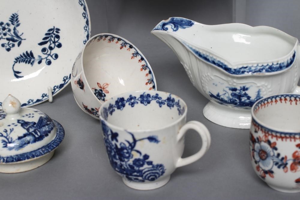 A COLLECTION OF LATE 18TH CENTURY ENGLISH PORCELAIN comprising a First Period Worcester Little Image
