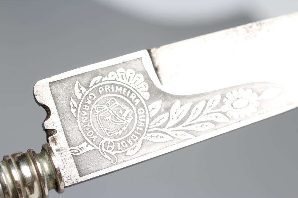 A SOUTH AMERICAN GAUCHO KNIFE Image