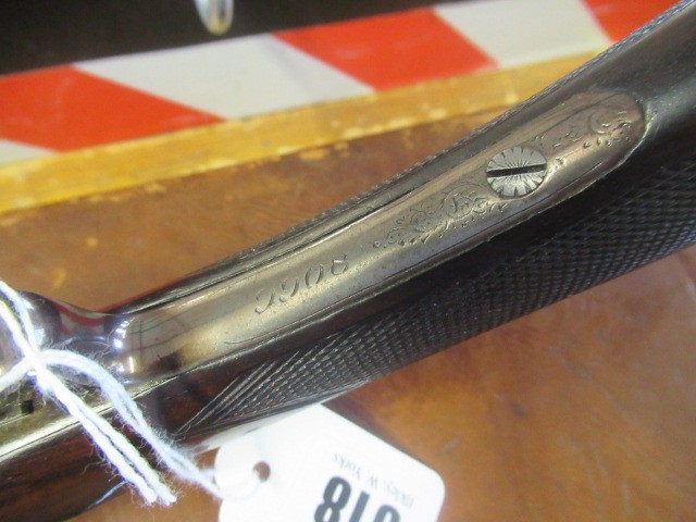 A COGSWELL & HARRISON SIDE BY SIDE 20 BORE SHOTGUN Image