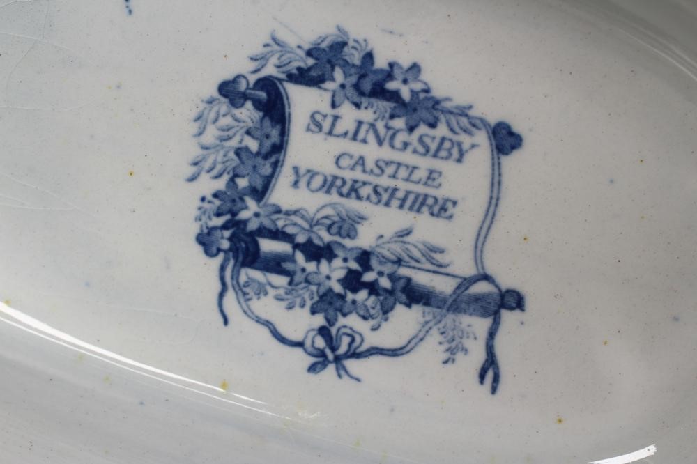 A PEARLWARE "SLINGSBY CASTLE" PATTERN BLUE AND WHITE PRINTED SOUP TUREEN AND COVER Image