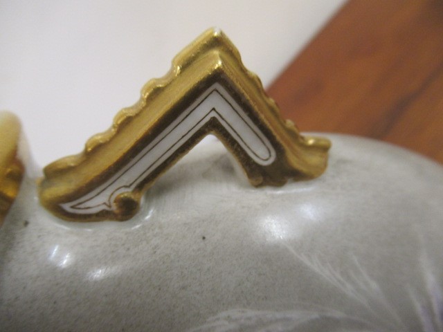 A PAIR OF ROYAL WORCESTER PORCELAIN AESTHETIC MOON FLASKS Image