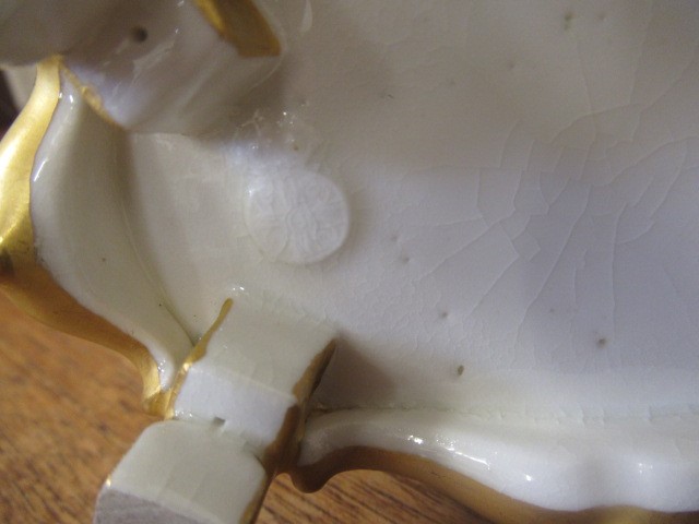 A PAIR OF ROYAL WORCESTER PORCELAIN AESTHETIC MOON FLASKS Image