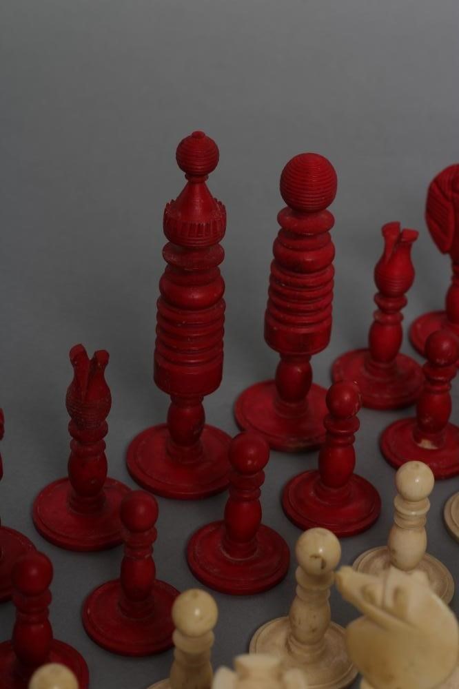 AN INDIAN TURNED BONE SMALL CHESS SET Image