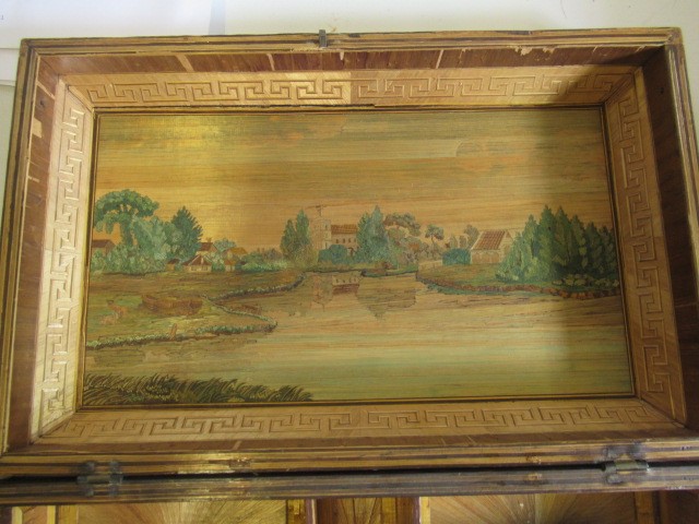 A NAPOLEONIC PRISONER OF WAR STRAW WORK BOX of plain oblong form Image