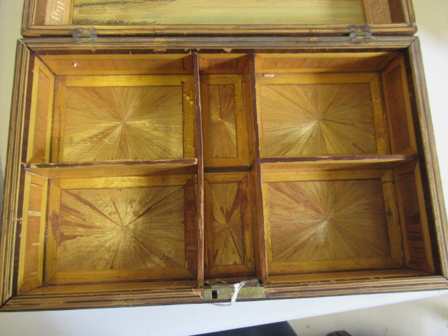 A NAPOLEONIC PRISONER OF WAR STRAW WORK BOX of plain oblong form Image