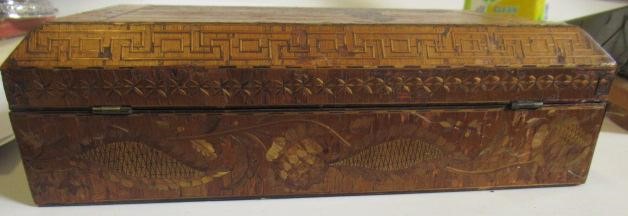 A NAPOLEONIC PRISONER OF WAR STRAW WORK BOX of plain oblong form Image