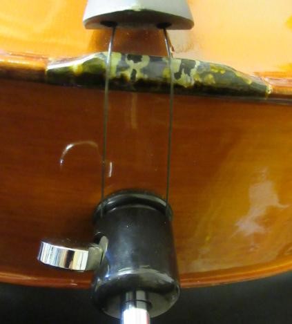 A BOOSEY & HAWKES 400 CELLO Image