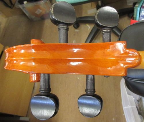 A BOOSEY & HAWKES 400 CELLO Image